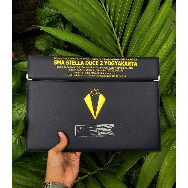 MAP IJAZAH LANDSCAPE ISI 2 KANTONG + SIKU, TK SD SMP SMA UNIVERSITAS WISUDA