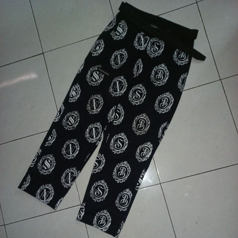 Forma pants snsb