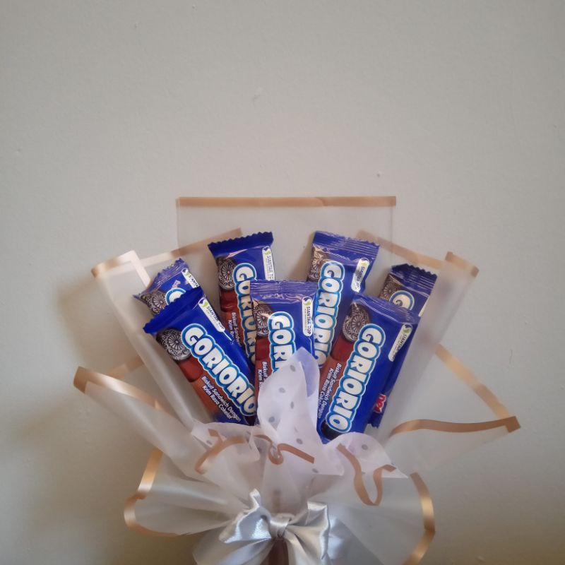 

Buket Snack Ekonomis || Hadiah wisuda || Hadiah Ulang Tahun || Buket jajan