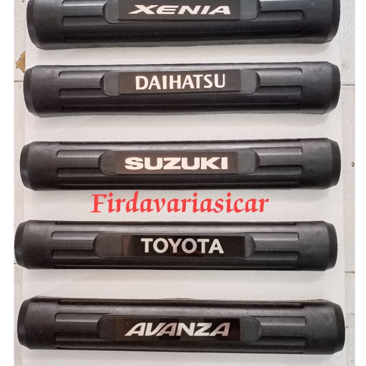 CODTutup Tengah Bemper Stainless Belakang Bulat  Oval Universal Mobil Toyota Daihatsu Suzuki Rush Te