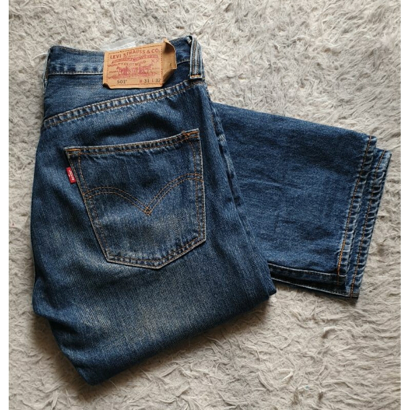 Celana Levi Strauss 501 original made in Indonesia blue wash