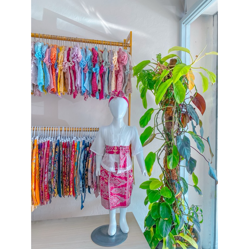 Kamen Bordir Menjangan Kamen Bordir Premium Anak Perempuan