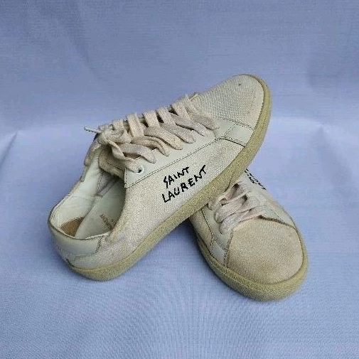 Saint laurent court classic shoes