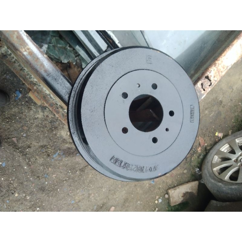 TROMOL BELAKANG MITSUBISHI l300 SOLAR TAHUN MUDA/KUDA DIESEL ORIGINAL