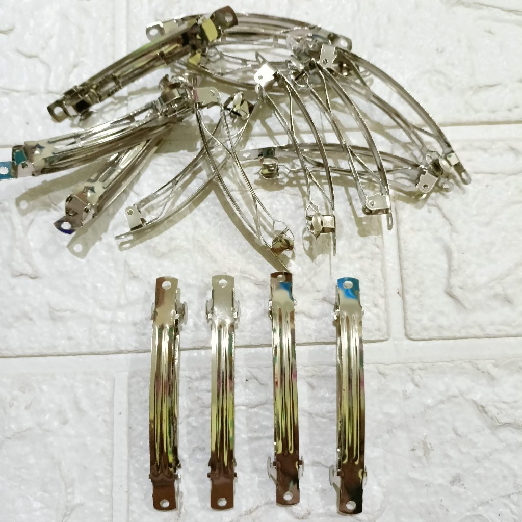 Jepit Otomatis 8cm isi 10biji