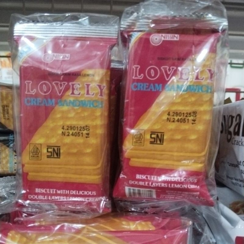 

nisiinlovelycream sandwwich 1pack isi 10 pcs