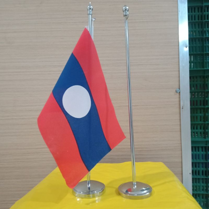 

Tiang meja stenlis dan bendera negara meja ready stock berkualitas