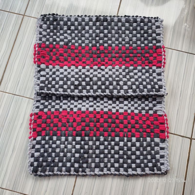 Keset kain Anyam/Keset Lantai/Keset Kamar Mandi/Grosir Keset Cantik