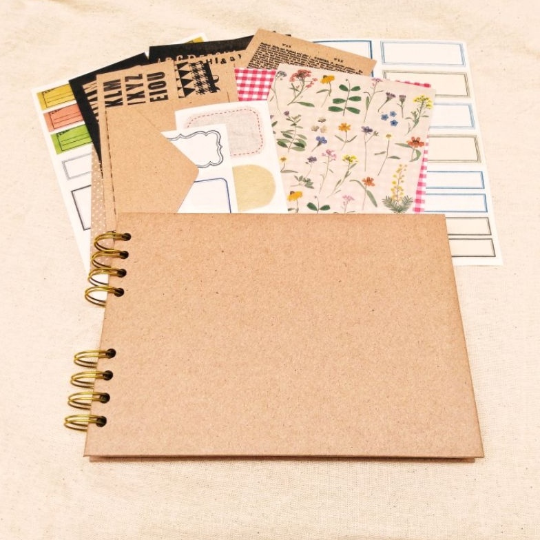 

KODE L26H Scrapbook A5 with freebies DP23 scrapbook album landscape