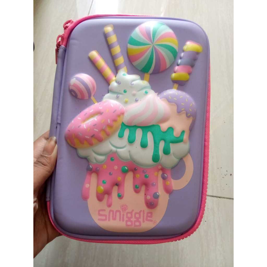 

Smiggle Pensil Case htop shuffle ice cream