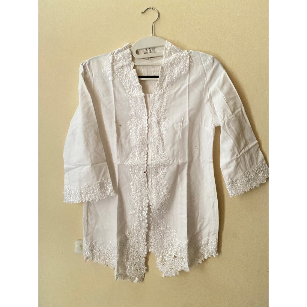 Kebaya Encim Putih Katun
