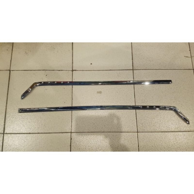 List kaca belakang innova 2004-2015