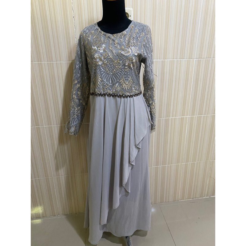 Preloved Dres Abu