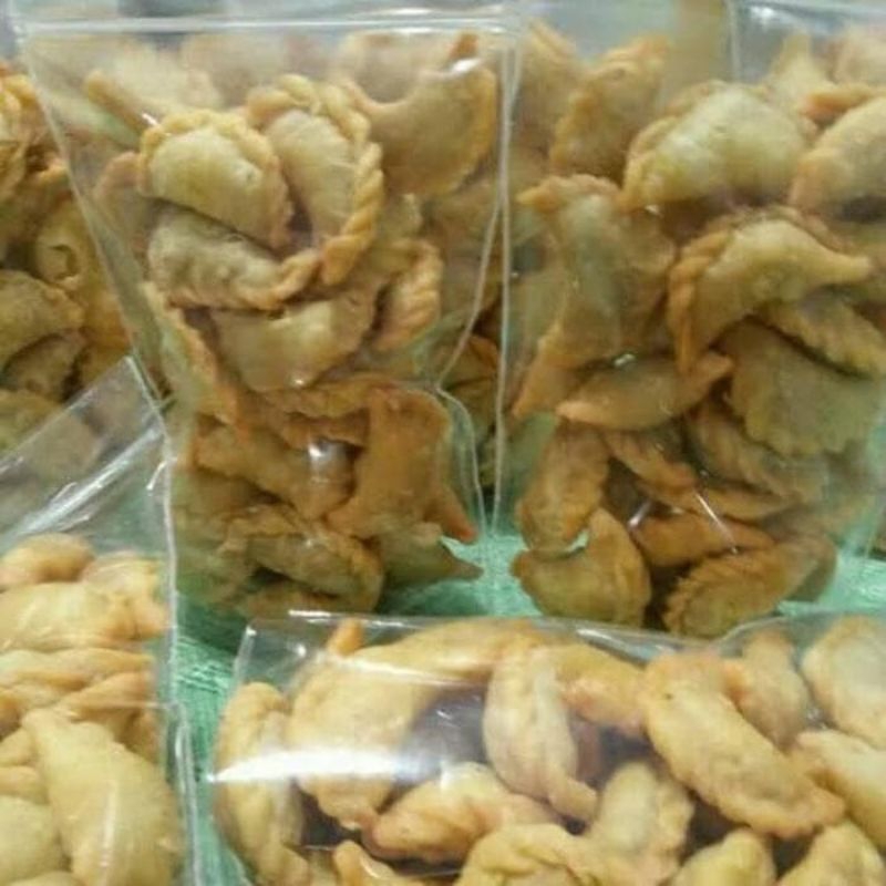 

Pastel mini murah ukuran 100gram