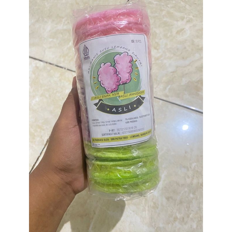 

Cemilan Arum Manis / Rambut Nenek Isi 10 PCS Satuan