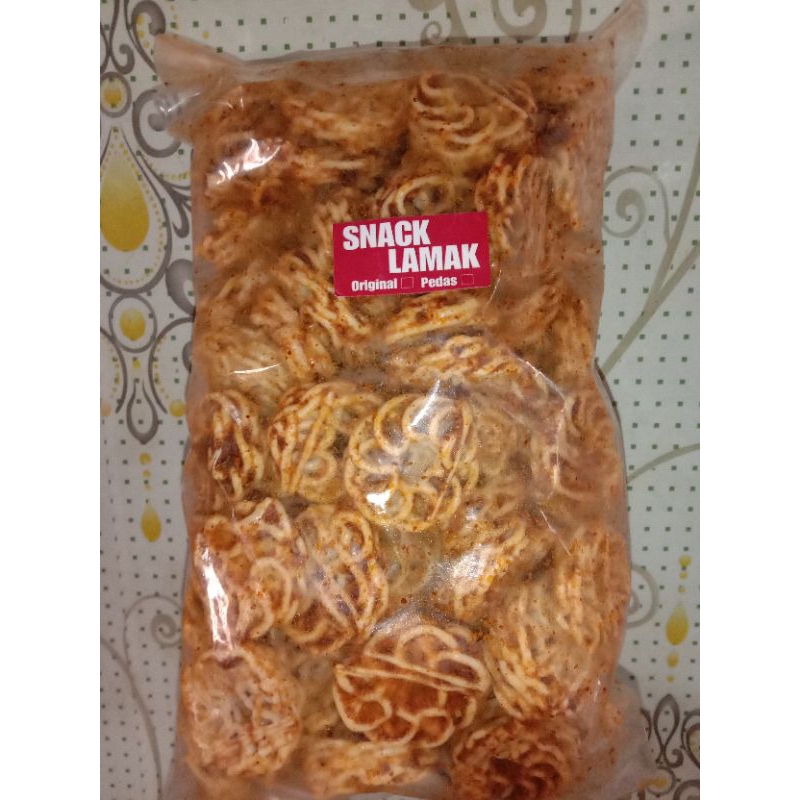 

Sebring Rafael/ seblak kering Rafael 1kg viral pedas daun jeruk