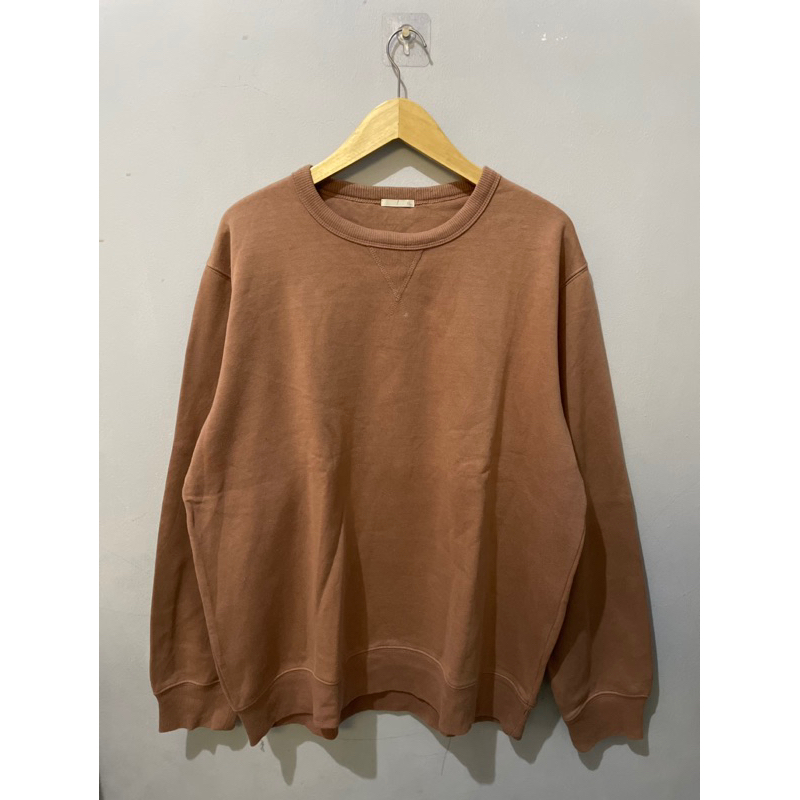 Crewneck Global UNIQLO BROWN