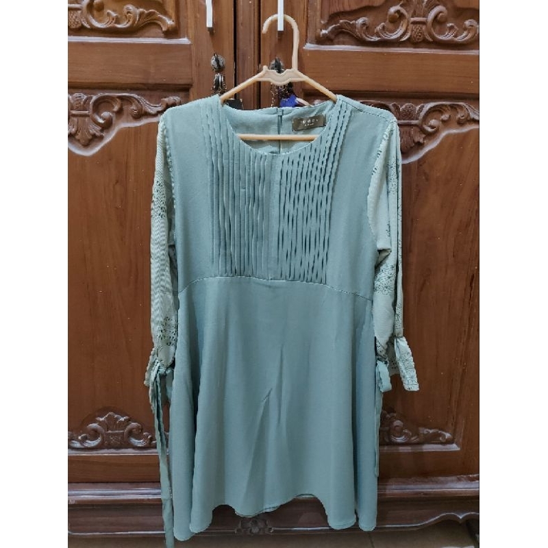 preloved tunik hijabenka