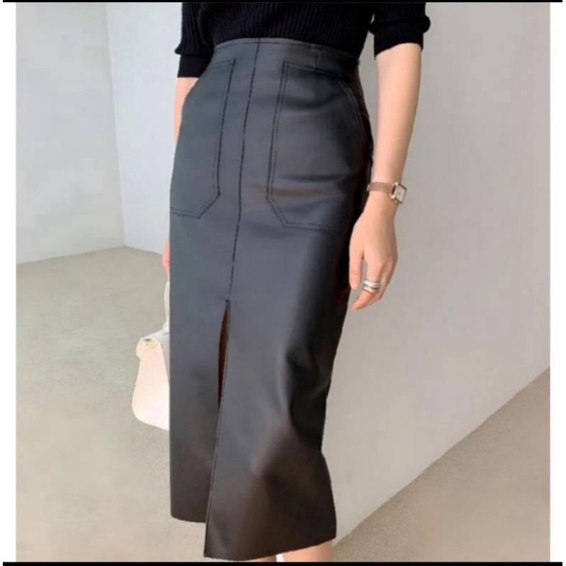 Rok Kulit Hitam / Rok Span Belah depan / Skirt Leather