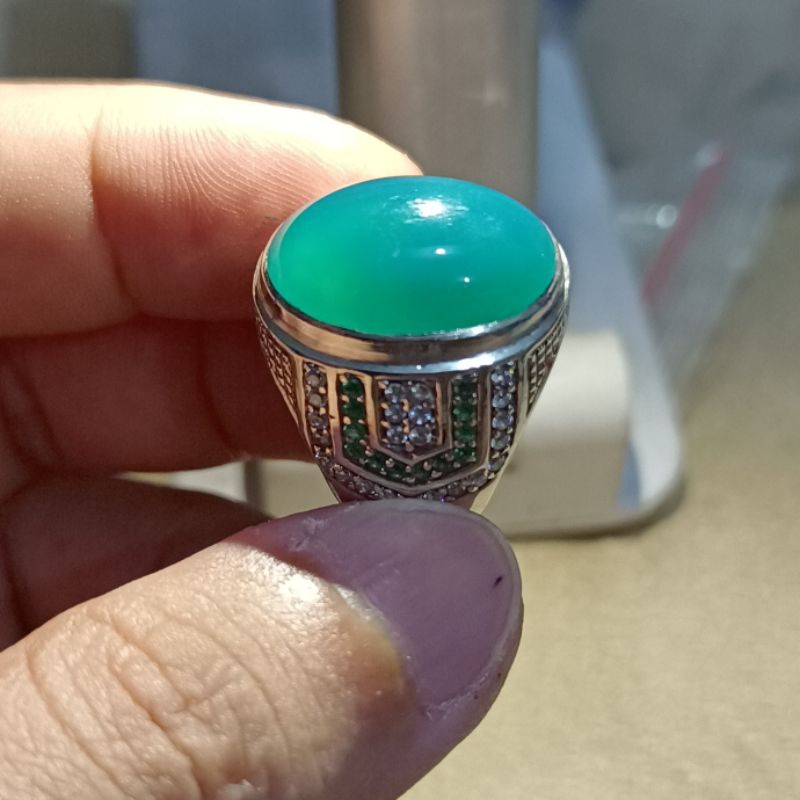 BATU BACAN MAJIKO TANAH HITAM