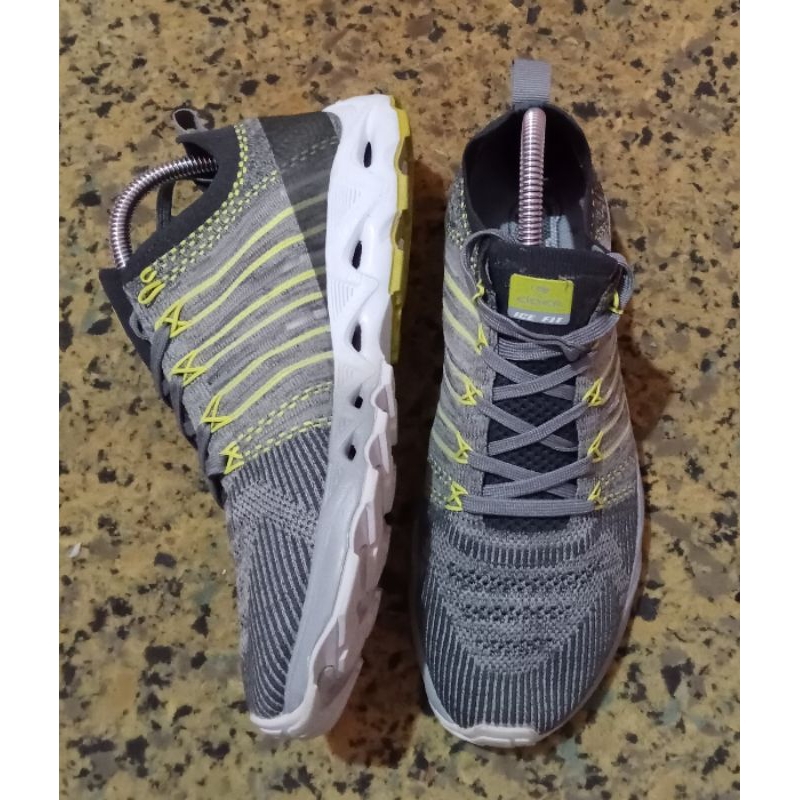 sepatu-running-trail-second-size-41