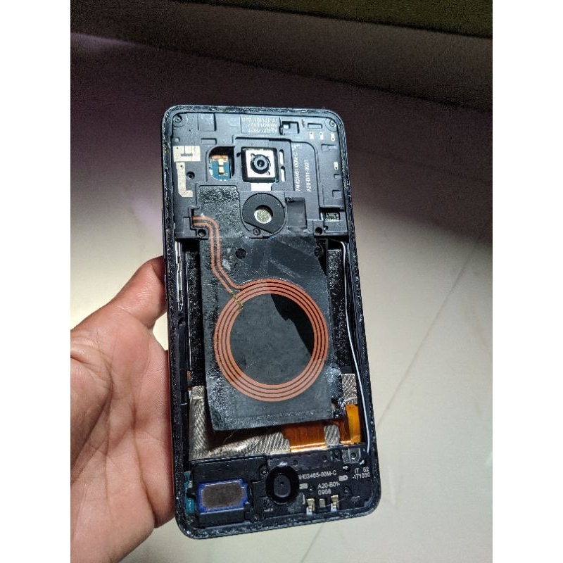 mesin HTC u11 plus 6/128 second hidup