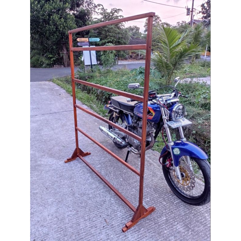 Rak kertas wrapping Rak kertas buket Rak celo model berdiri