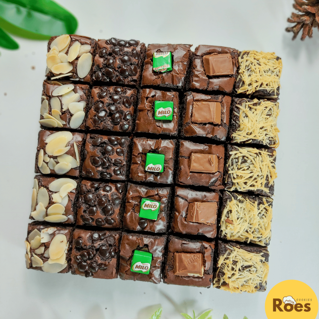 

Roes brownies sekat premium mix topping uk 20x20 (25 slice) | Fudgy Melted Brownies Chocolate