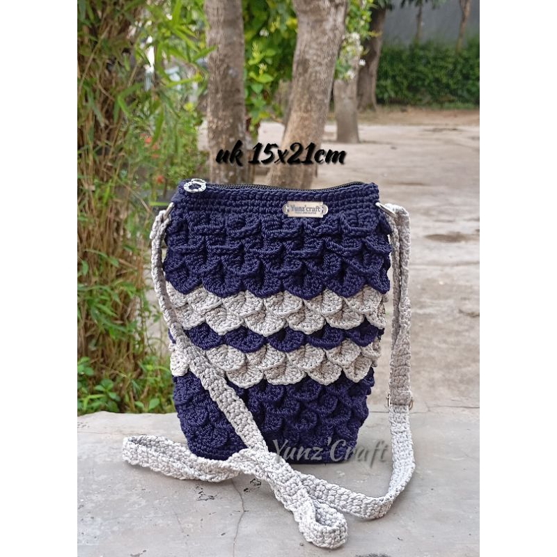 tas hp sisik, tas hp rajut, sling bag rajut, tas rajut wanita
