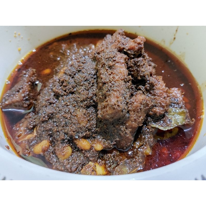 

Rendang Queensha Dewi Rendang Daging Sapi Randang Padang Asli Kemasan Ekonomis 1200 gr