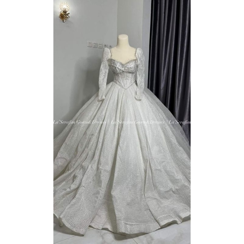 Gaun Pengantin Modern Murah gaun pengantin premium gaun pengantin luxury  Gaun pengantin second gaun pengantin preloved