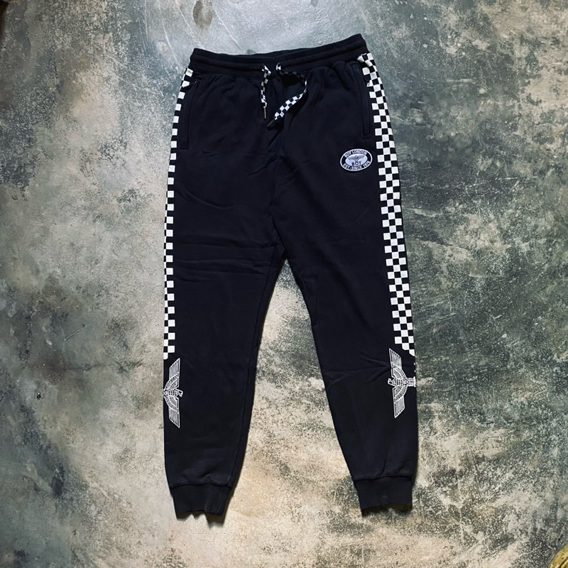 jogger pants boy london