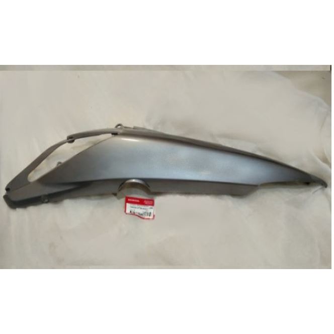 Cover body kiri supra x 125 Silver 64420-KTM-N30VSM