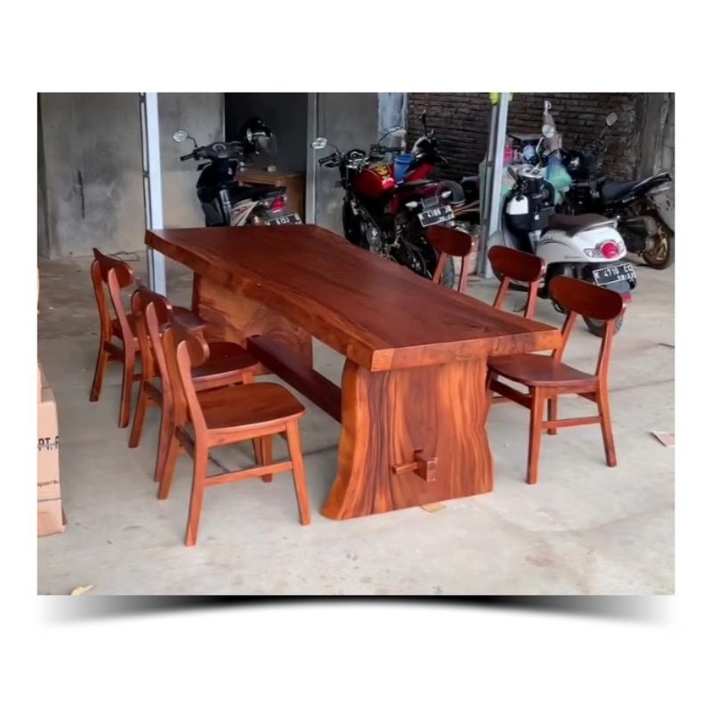 MEJA MAKAN TREMBESI MEJA MAKAN KAYU TREMBESI ALAMI