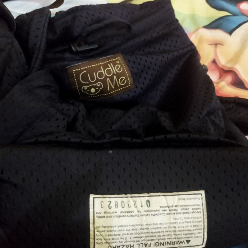 Gendongan Cuddle Me Levana  Airmesh Black Preloved