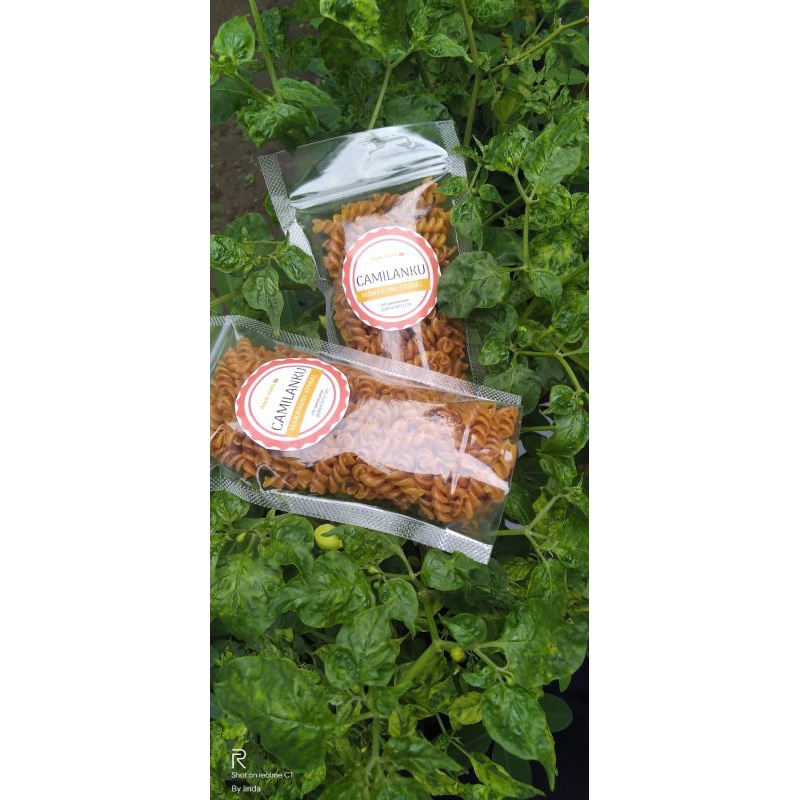 

Cemilanku Makaroni Spiral Gurih Pedas