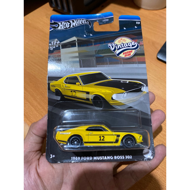 Hot Wheels 1969 FORD MUSTANG BOSS 302