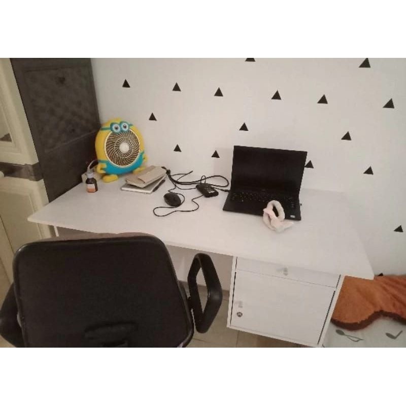 MEJA KANTOR MINIMALIS / MEJA KANTOR PUTIH / MEJA KERJA