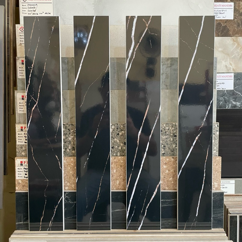 lis plin Granit 10x60 Motif Hitam Marmer atena Apolion