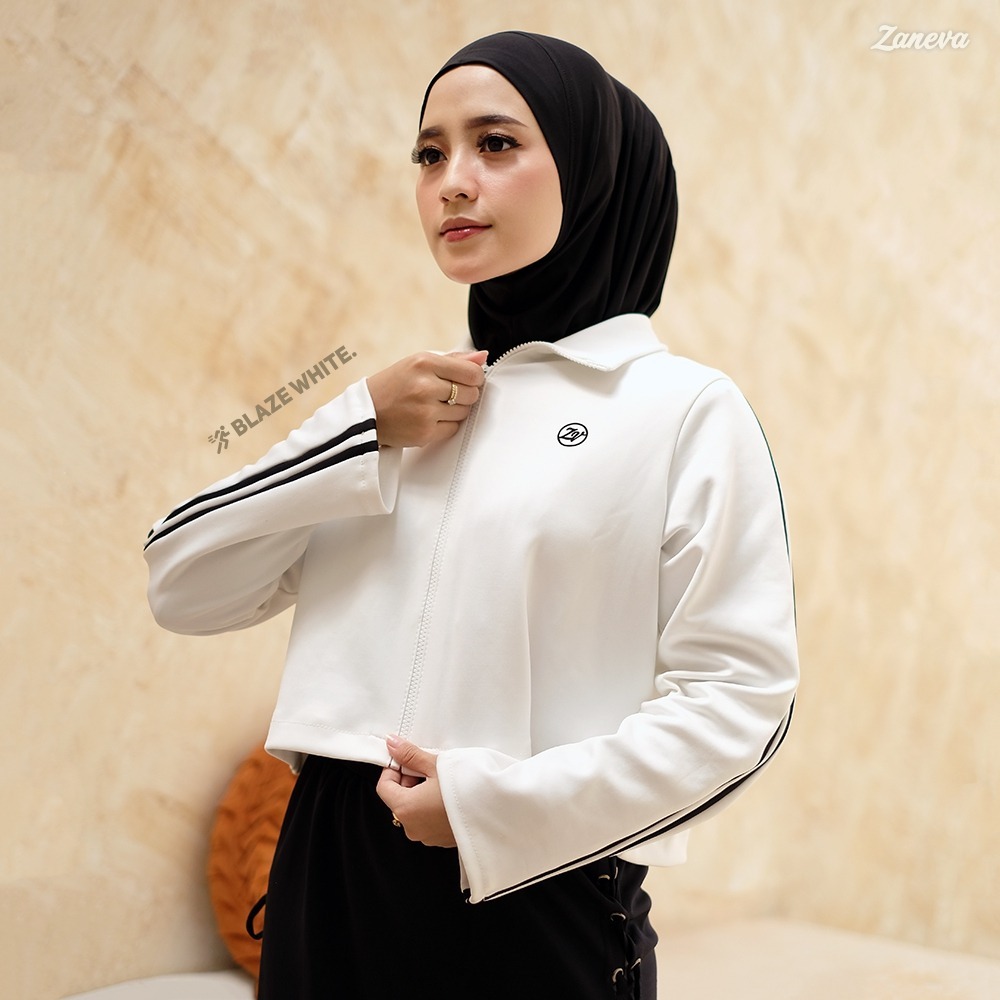 Blaze outer crop sporty Inara legingrok skrit sporty Sandrine legingrok sporty Cecile legingrok spor