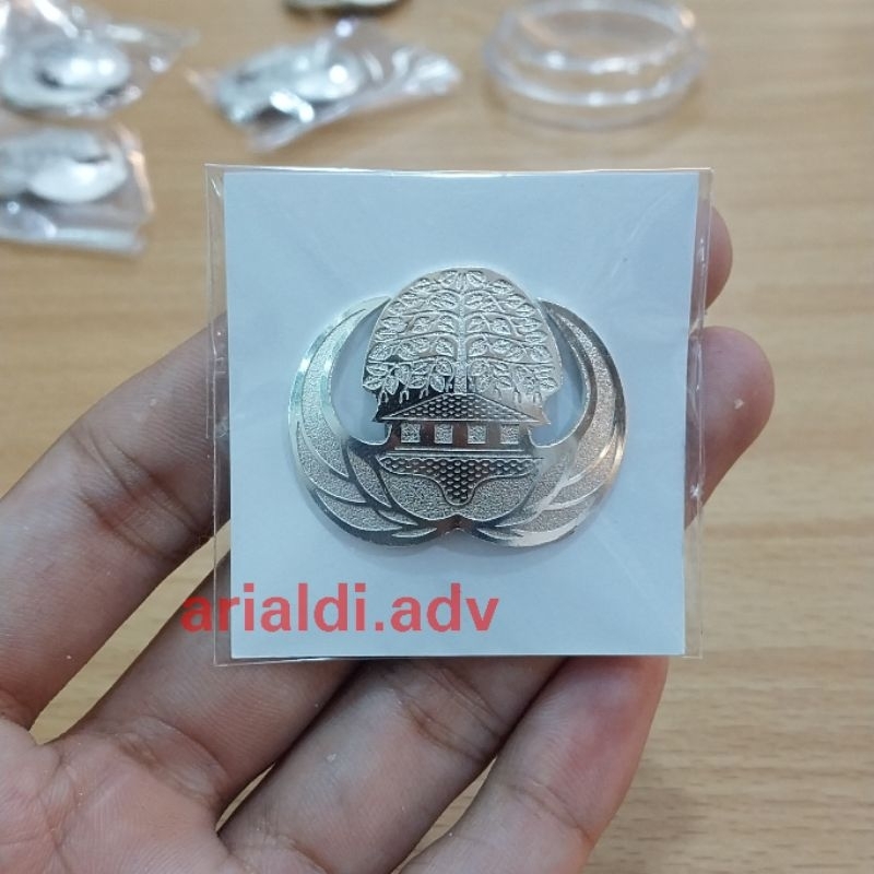 pin korpri eching kulit jeruk silver/sepuh perak magnet pin korpri silver magnet