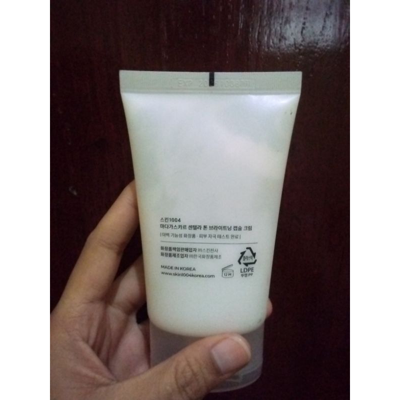 preloved skin1004 brightening tone up cream/skin1004 moisturizer brightening