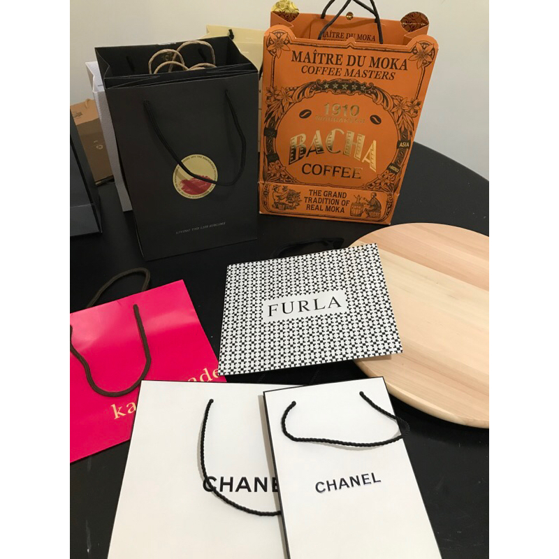 

paper bag BRANDED 100% authentic (dior, chanel, jomalone)