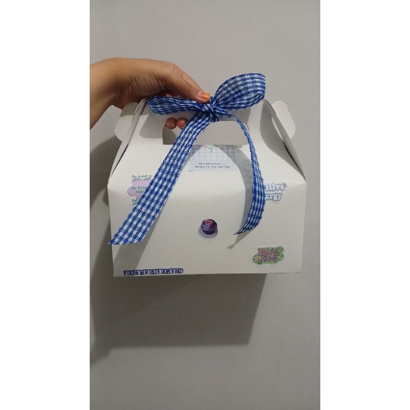 

Hampers gable box/hampers wisuda murah/hampers snack/hampers barang cewek/gift wisuda