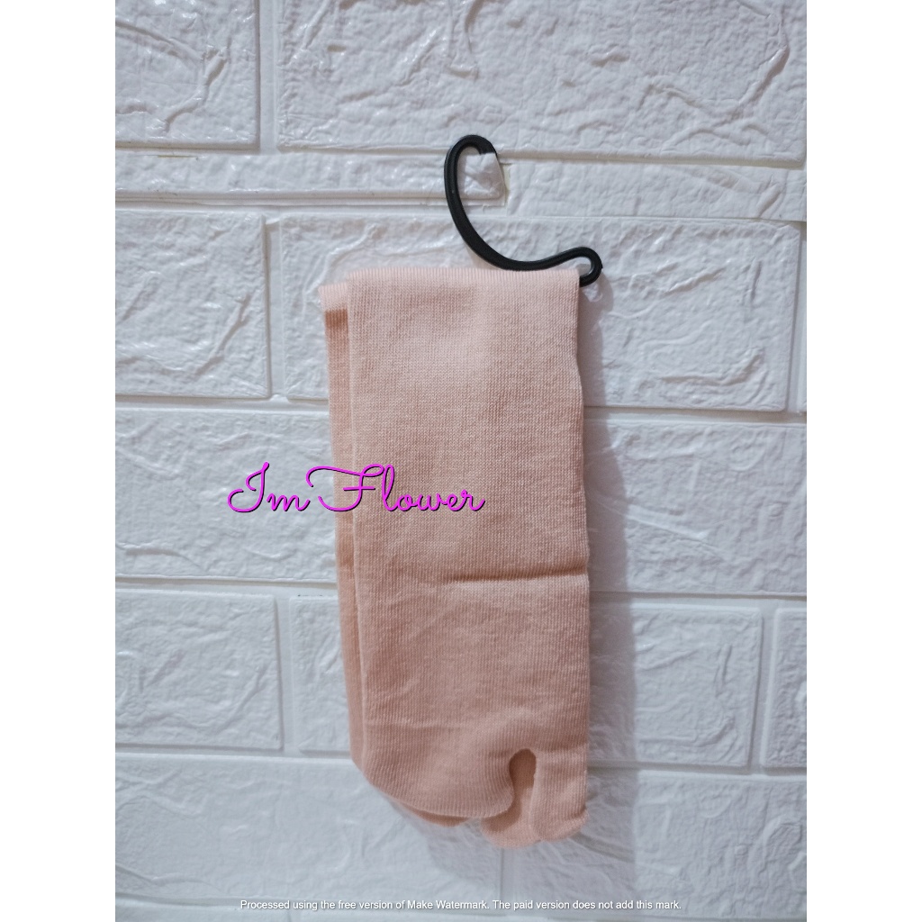 Kaos Kaki Panjang Wanita Muslimah Polos Cantik