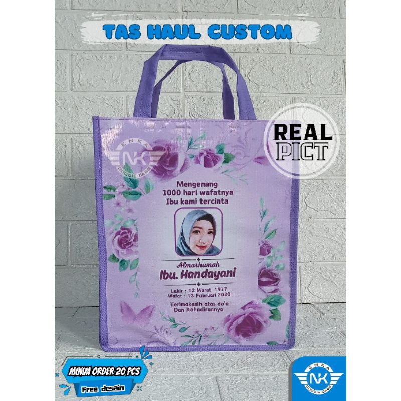

Tas Hajatan / Tas Berkat / Tas Orang Meninggal / Tas Tahlil / Harga yang tertera 1 pack ( isi 10 pcs) Minim order 2 pack
