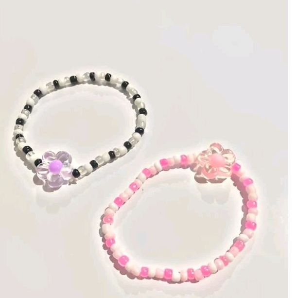 [Bracelet Manik] Gelang Manik manik mote topping bunga pink dan hitam