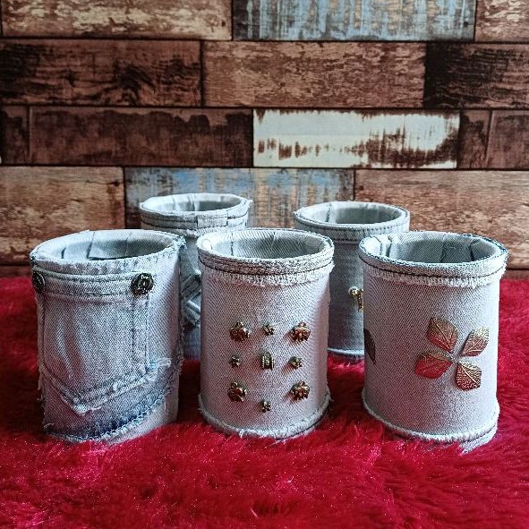 

Tempat Pensil Kerajinan Prakarya