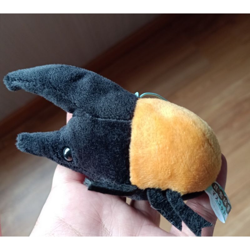 Boneka Ganci Kumbang Amuse