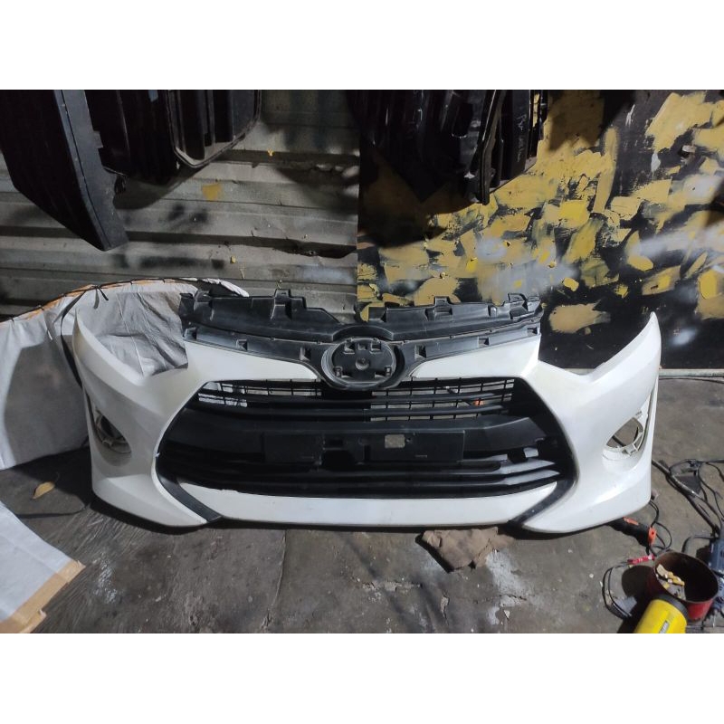 bemper depan Agya 1200cc + grill tengah 2018/2019 second original